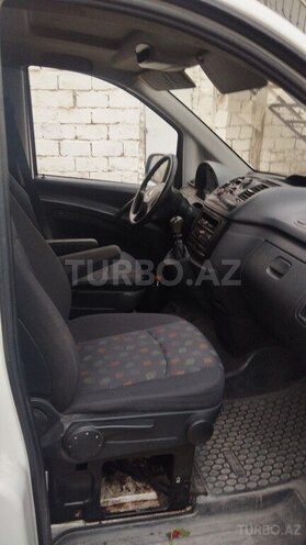Mercedes Vito 113 2011, 335,000 km - 2.2 l - Bakı