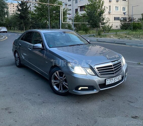 Mercedes E 220 d 2009, 297,000 km - 2.2 l - Bakı