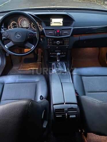 Mercedes E 220 d 2009, 297,000 km - 2.2 l - Bakı