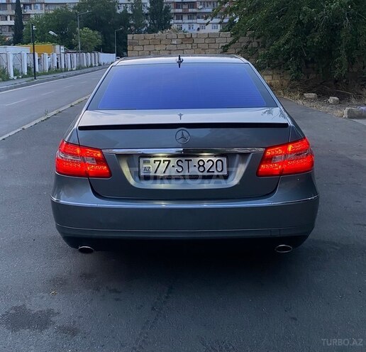 Mercedes E 220 d 2009, 297,000 km - 2.2 l - Bakı