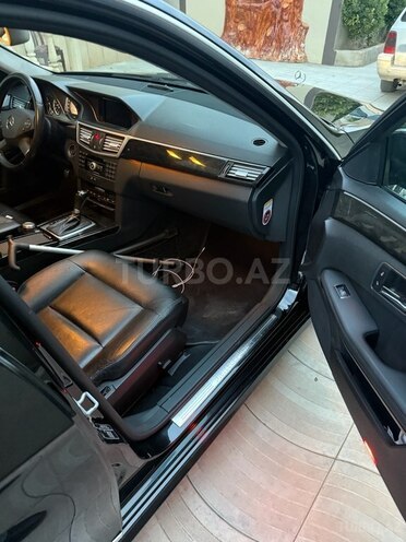 Mercedes E 220 d 2009, 310,000 km - 2.2 л - Bakı