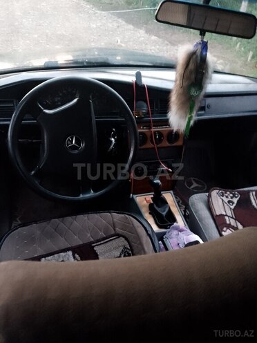 Mercedes 190 1992, 190,009 km - 2.5 l - Gədəbəy
