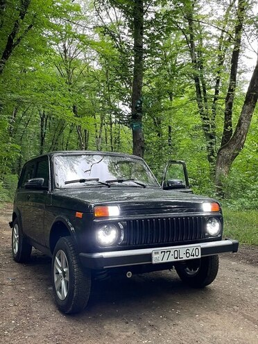 LADA (VAZ) Niva-6