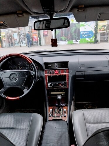 Mercedes C 200 1999, 400,000 km - 2.0 л - Bakı