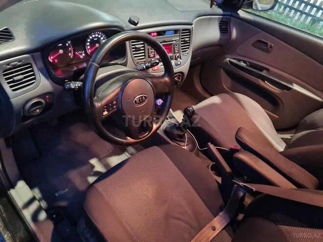 Kia Rio 2009, 247,511 km - 1.5 l - Yevlax