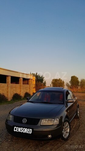 Volkswagen Passat 2000, 35,000 km - 1.8 l - Saatlı