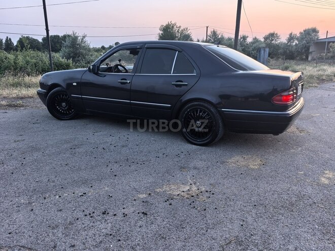 Mercedes E 230 1996, 310,412 km - 2.3 л - İmişli