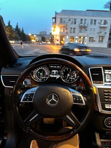 Mercedes GL 500 4MATIC 2014, 150,000 km - 4.7 l - Bakı