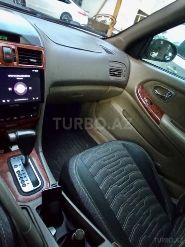Nissan Maxima-7