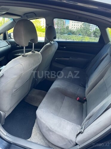 Toyota Prius-11