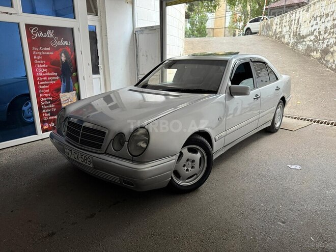 Mercedes E 220 d 1998, 329,000 km - 2.2 l - Bakı