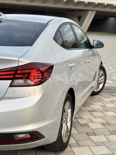 Hyundai Elantra 2019, 89,166 km - 2.0 l - Bakı