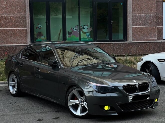 BMW 525 2005, 297,548 km - 2.5 l - Bakı