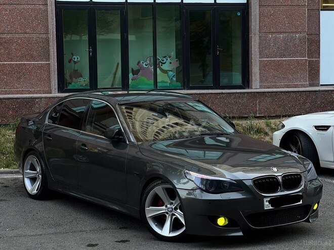 BMW 525 2005, 297,548 km - 2.5 l - Bakı