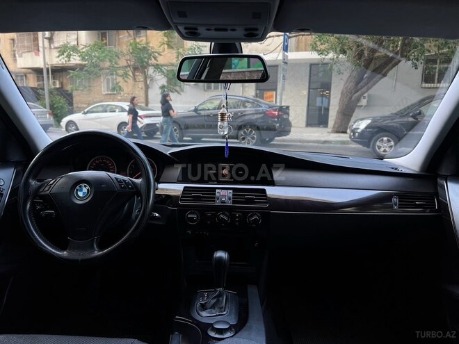 BMW 525 2005, 297,548 km - 2.5 l - Bakı