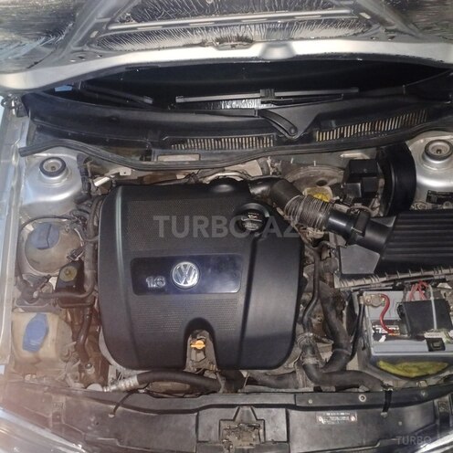Volkswagen Golf 2003, 353,700 km - 1.6 l - Bakı