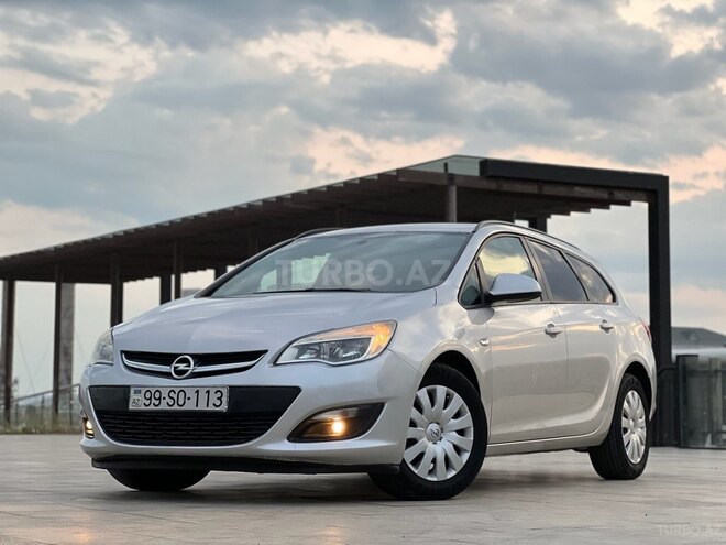 Opel Astra 2015, 192,100 km - 1.4 l - Bakı