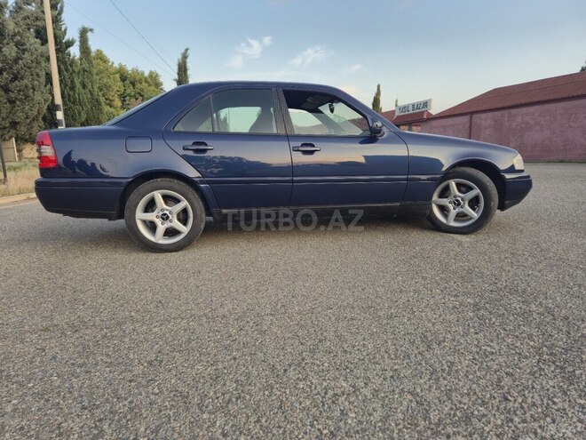 Mercedes C 230 1997, 286,000 km - 2.3 л - Gəncə