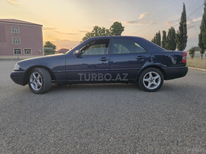 Mercedes C 230 1997, 286,000 km - 2.3 л - Gəncə