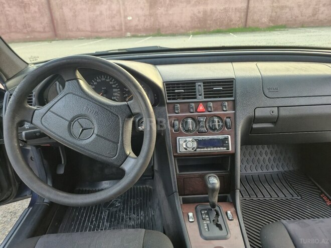 Mercedes C 230 1997, 286,000 km - 2.3 л - Gəncə