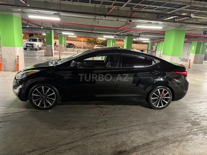 Hyundai Elantra 2015, 135,000 km - 1.8 l - Bakı