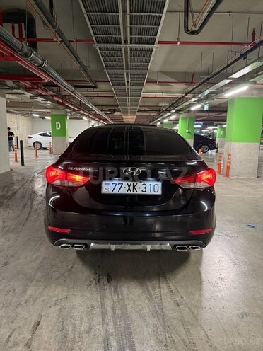 Hyundai Elantra 2015, 135,000 km - 1.8 l - Bakı