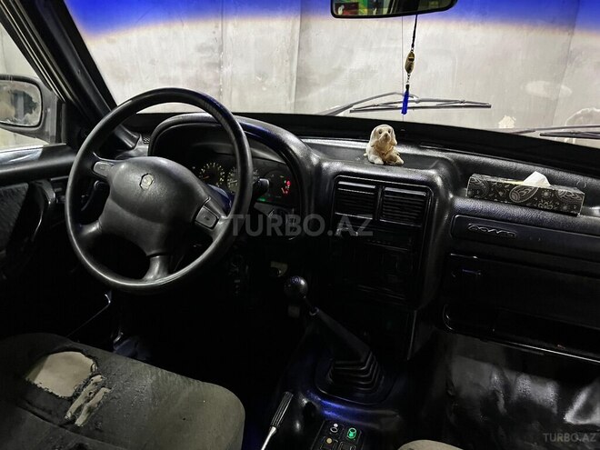 GAZ 3110 2003, 206,000 km - 2.4 l - Samux