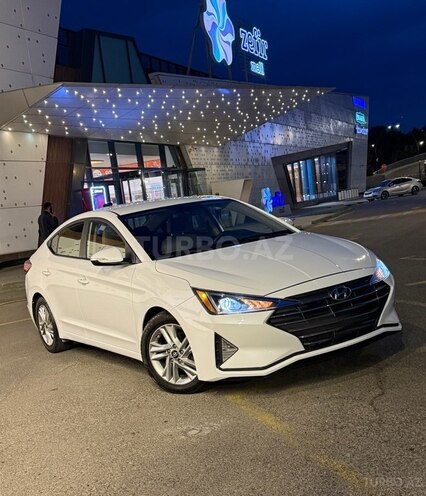 Hyundai Elantra 2019, 153,000 km - 2.0 l - Bakı