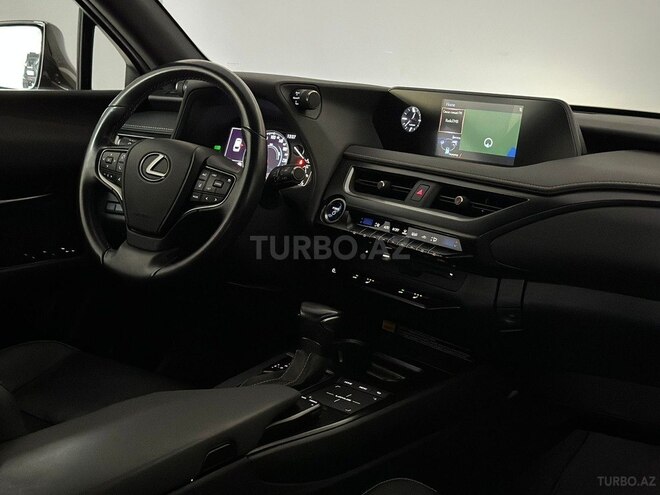 Lexus UX 250h 2022, 60,000 km - 2.0 l - Bakı