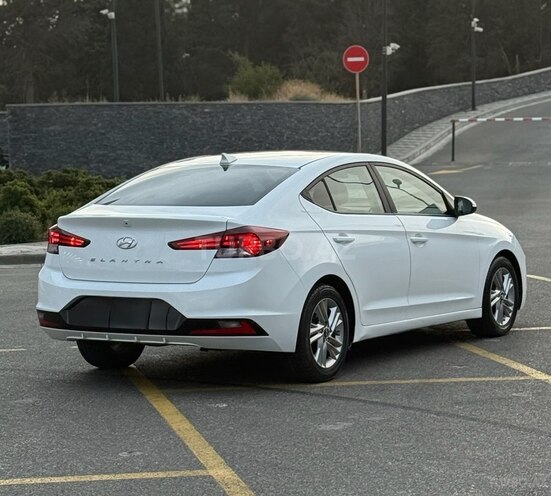 Hyundai Elantra 2019, 153,000 km - 2.0 l - Bakı