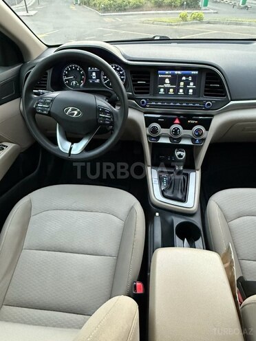 Hyundai Elantra 2019, 153,000 km - 2.0 l - Bakı