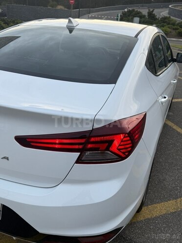 Hyundai Elantra 2019, 153,000 km - 2.0 l - Bakı