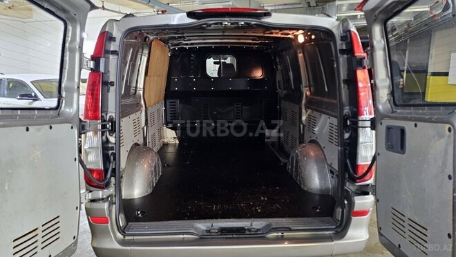 Mercedes Vito 111 2009, 181,335 km - 2.2 l - Bakı