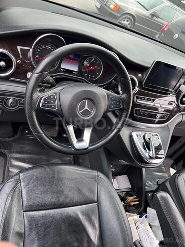 Mercedes Viano 2017, 195,000 km - 2.2 l - Bakı
