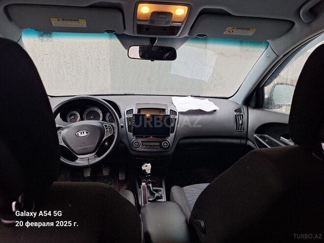 Kia Ceed 2009, 280,000 km - 1.6 л - Bakı
