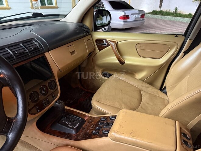 Mercedes ML 320 1999, 295,000 km - 3.2 л - Bakı