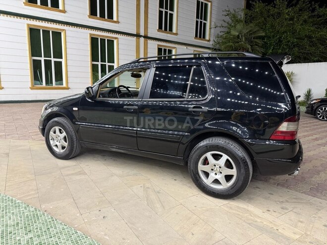 Mercedes ML 320 1999, 295,000 km - 3.2 л - Bakı