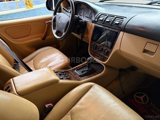 Mercedes ML 320 1999, 295,000 km - 3.2 л - Bakı