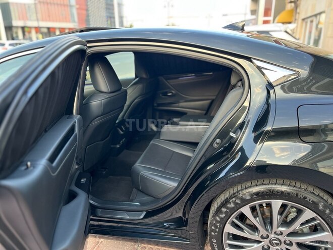 Lexus ES 250 2021, 87,197 km - 2.5 л - Bakı