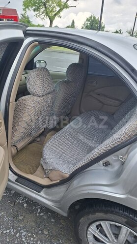 Nissan Sunny 2005, 350,000 km - 1.6 l - Qəbələ