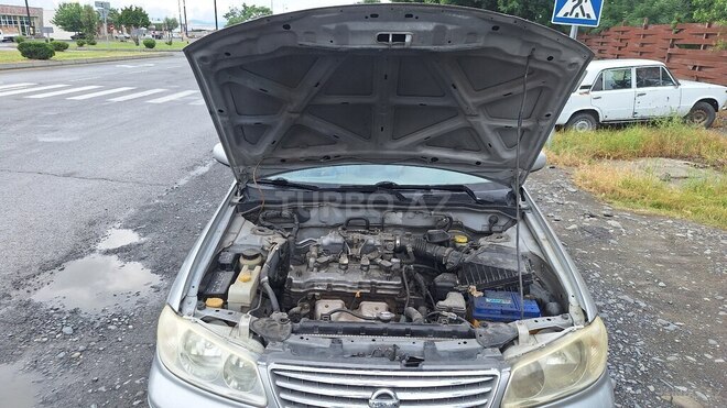 Nissan Sunny 2005, 350,000 km - 1.6 l - Qəbələ
