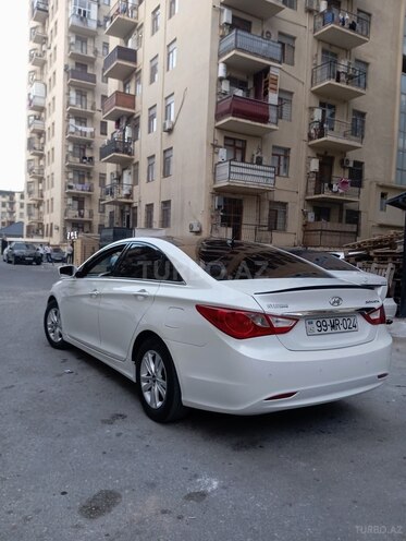 Hyundai Sonata 2010, 275,000 km - 2.4 l - Bakı