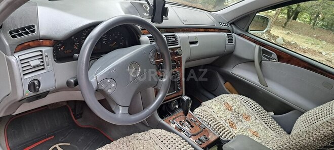 Mercedes E 270 2001, 380,025 km - 2.7 l - Ağdaş