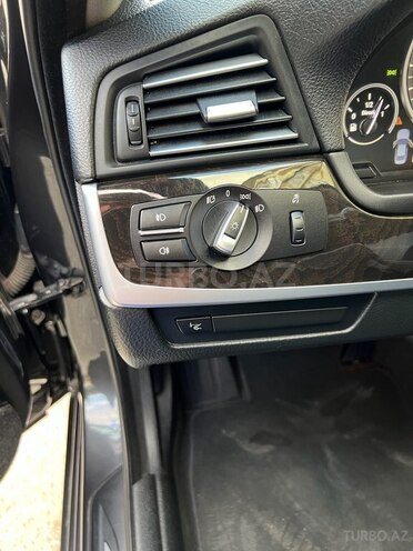 BMW 520 2012, 215,000 km - 2.0 l - Bakı