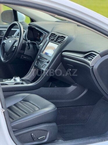 Ford Fusion (North America) 2020, 61,000 km - 1.5 л - Bakı