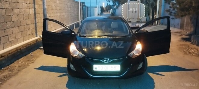 Hyundai Elantra 2011, 273,588 km - 1.8 l - Bakı
