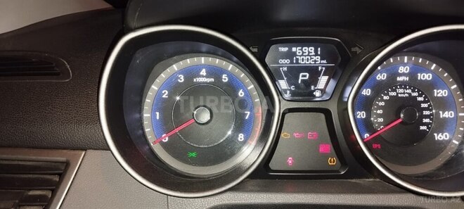 Hyundai Elantra 2011, 273,588 km - 1.8 l - Bakı