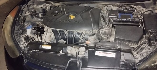 Hyundai Elantra 2011, 273,588 km - 1.8 l - Bakı
