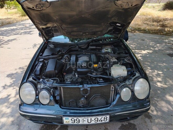 Mercedes E 240 2000, 308,000 km - 2.6 l - Bakı