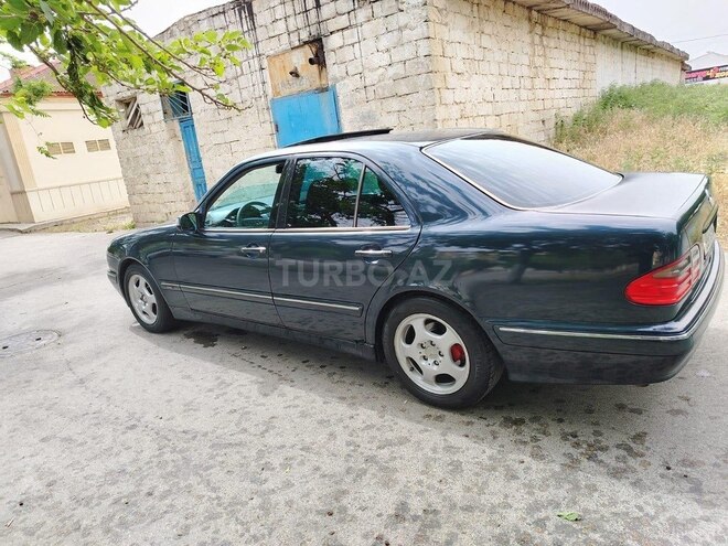 Mercedes E 240 2000, 308,000 km - 2.6 l - Bakı